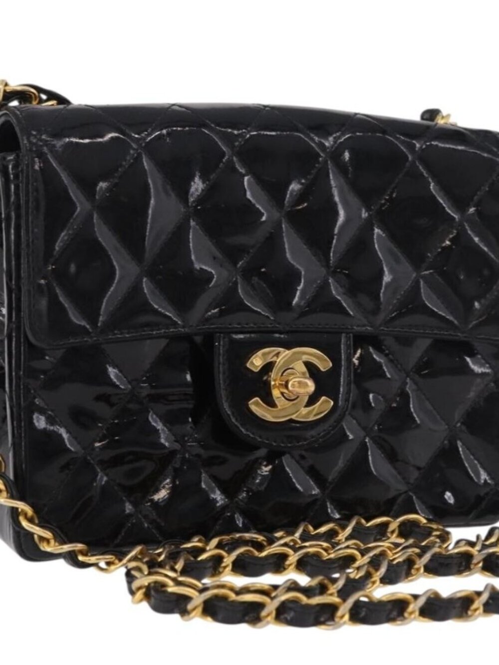 CHANEL Mini Matelasse 17 Chain Bag Patent leather Black Gold CC Auth 184825V